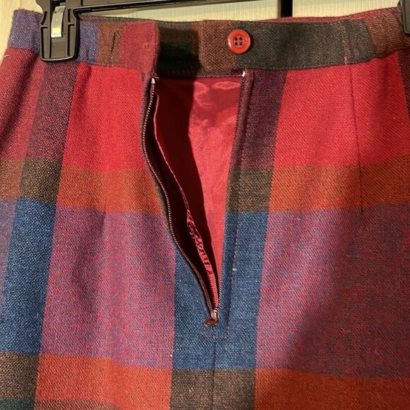 Vintage Deadstock Barclay Square Part Wool Red Blue Plaid Long A Line Skirt - Picture 10 of 14
